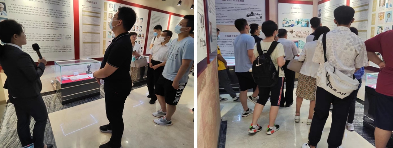 通知书颁发-拼图2.jpg